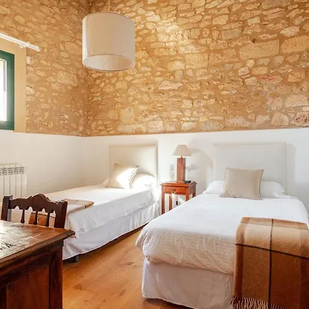 Masia La Torre Historia Encanto Y Naturaleza A Solo 10 Minutos De Sitges Gran Comodidad, Vista A Vinedos En Un Pueblo Autentico